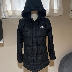 Northface black thinner puffer size small GUC